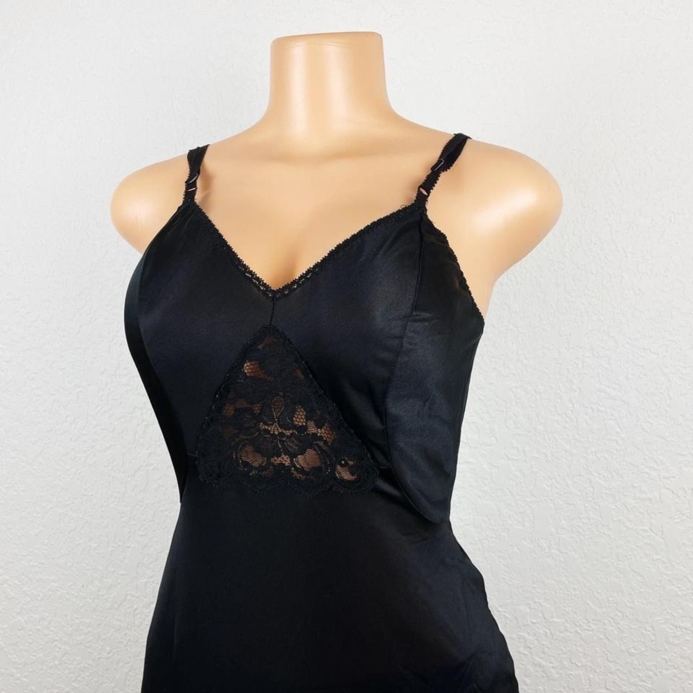 Vintage Black Lace Detail Plunge Neck 90s Y2K Slip‎ Dress